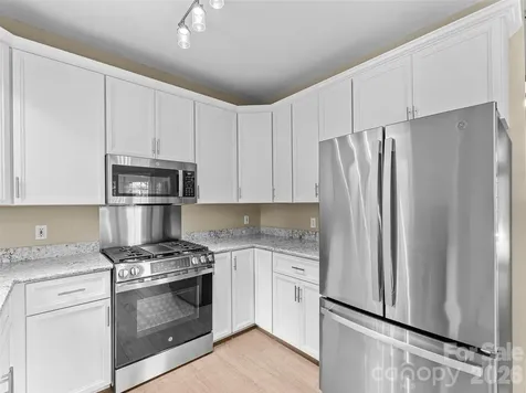 66 Hyde Avenue Tryon NC 28782