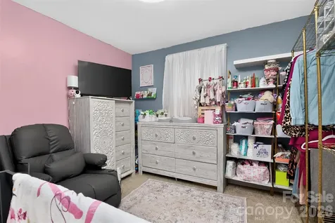 1336 Parkview Circle Salisbury NC 28144