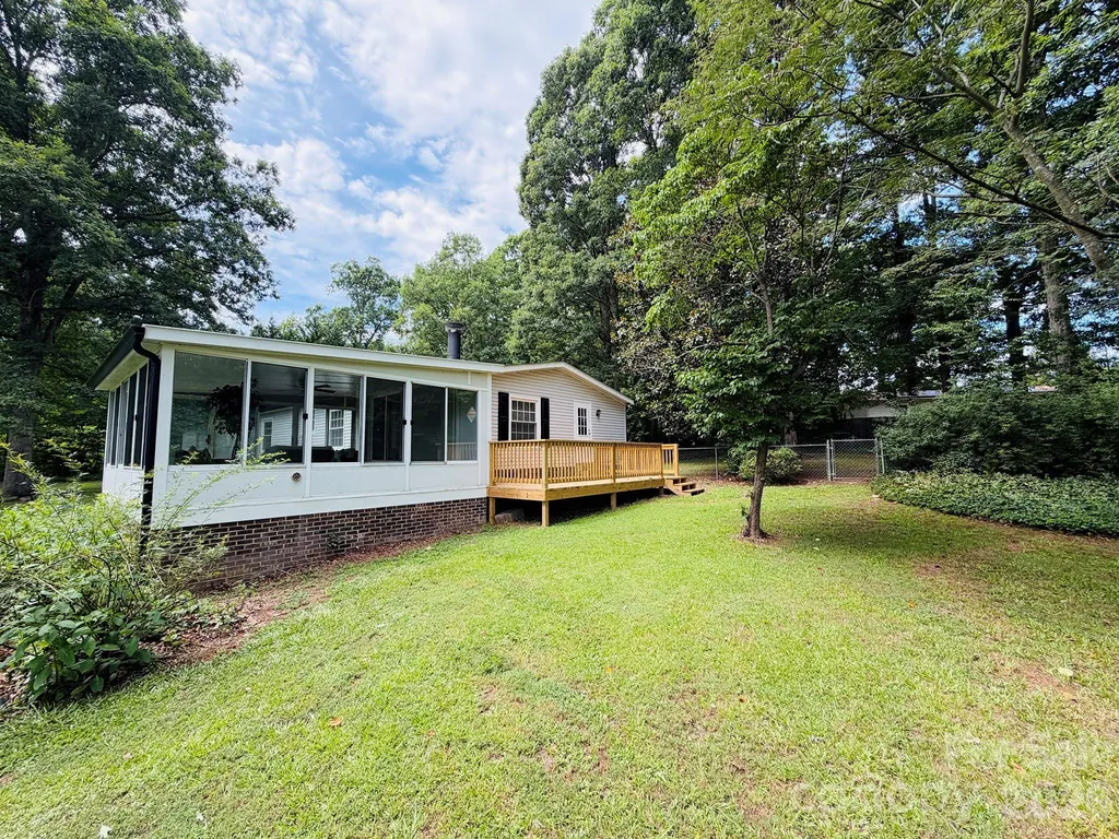 125 Red Fox Court Mount Holly NC 28120