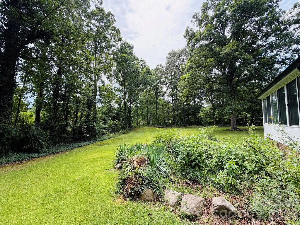 125 Red Fox Court Mount Holly NC 28120