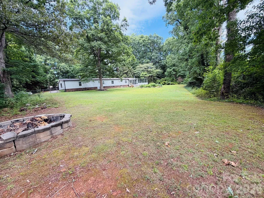 125 Red Fox Court Mount Holly NC 28120