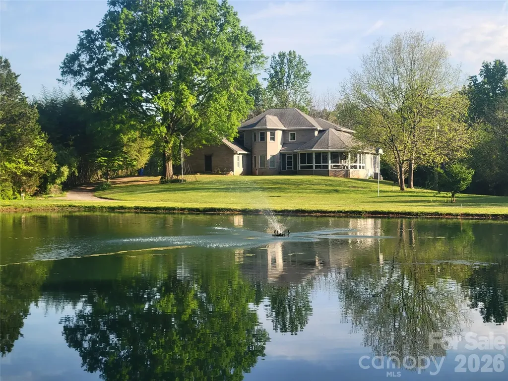 176 Eeb Lane Statesville NC 28625