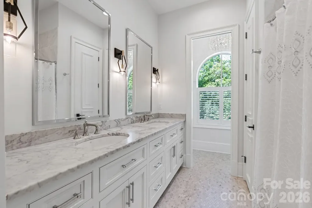 1905 White Tree Trail Arden NC 28704