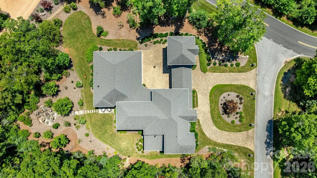 1905 White Tree Trail Arden NC 28704