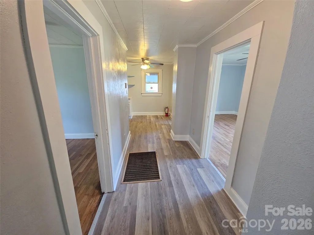 1515 16th Avenue NE Hickory NC 28601