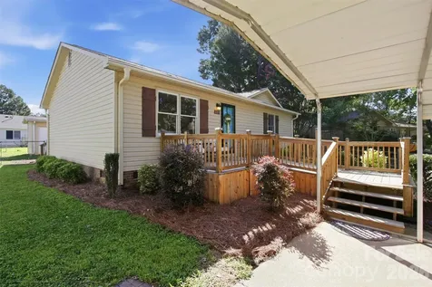 201-A Ewing Drive Belmont NC 28012