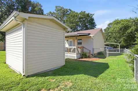201-A Ewing Drive Belmont NC 28012