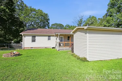 201-A Ewing Drive Belmont NC 28012