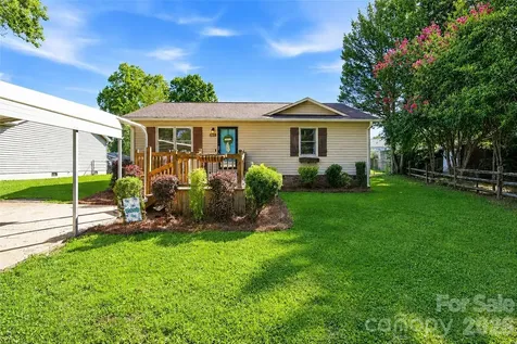 201-A Ewing Drive Belmont NC 28012