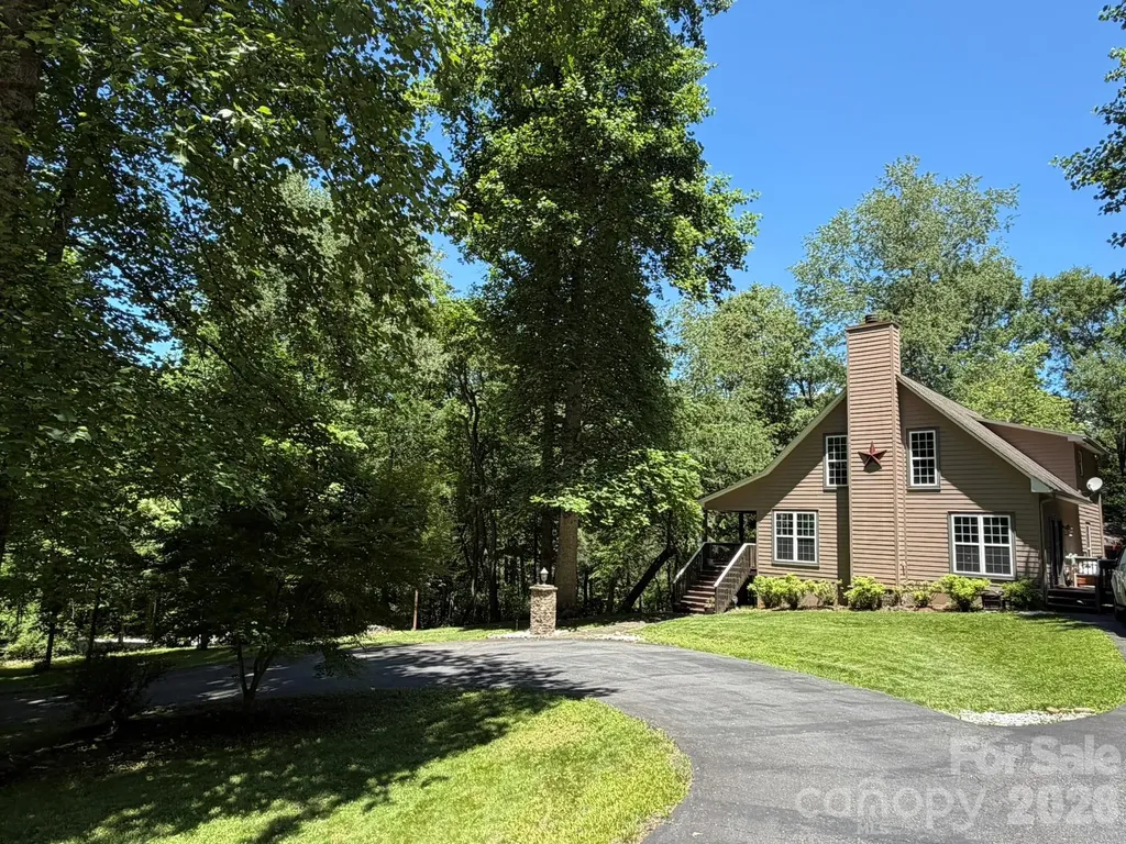 315 Honey Locust Lane Whittier NC 28789