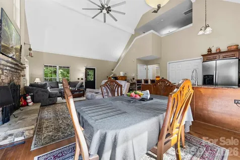 315 Honey Locust Lane Whittier NC 28789