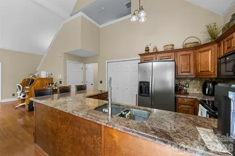 315 Honey Locust Lane Whittier NC 28789
