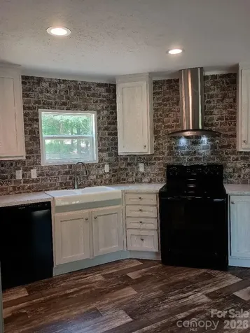 9270 Taxahaw Road Jefferson SC 29718
