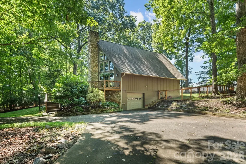 55 Overlook Drive Candler NC 28715