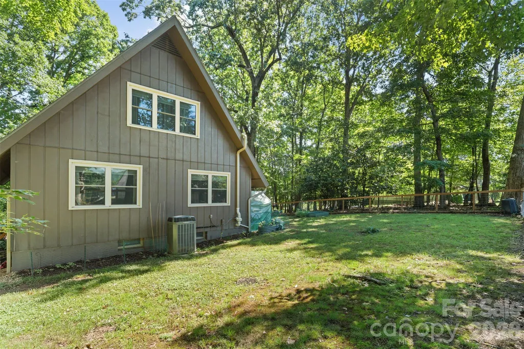 55 Overlook Drive Candler NC 28715