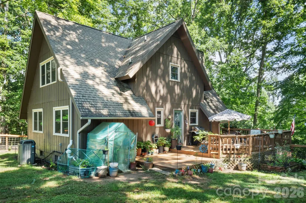 55 Overlook Drive Candler NC 28715