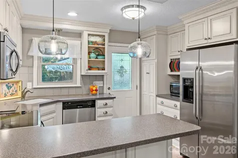 55 Overlook Drive Candler NC 28715
