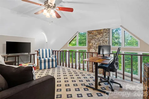 55 Overlook Drive Candler NC 28715