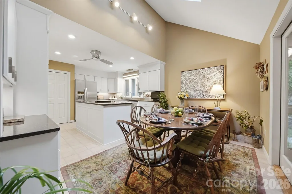 414 Stonecroft Drive SE Lenoir NC 28645