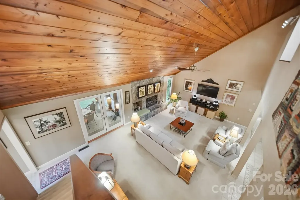 414 Stonecroft Drive SE Lenoir NC 28645