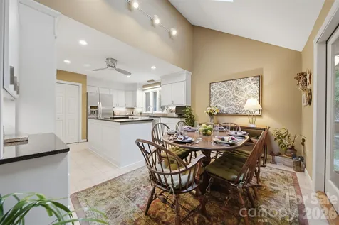 414 Stonecroft Drive SE Lenoir NC 28645