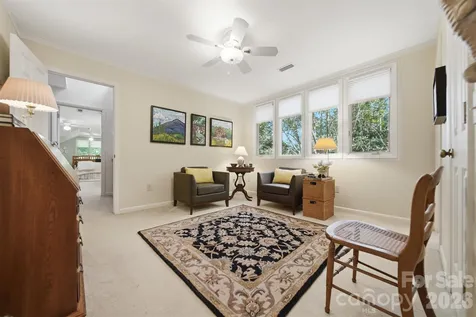 414 Stonecroft Drive SE Lenoir NC 28645