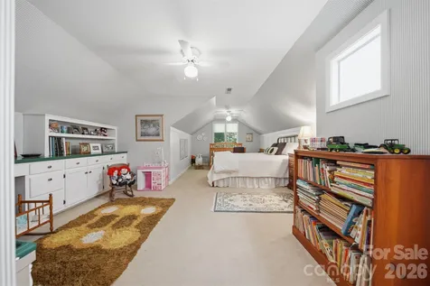 414 Stonecroft Drive SE Lenoir NC 28645