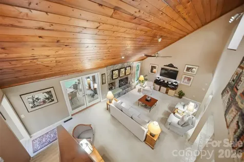 414 Stonecroft Drive SE Lenoir NC 28645