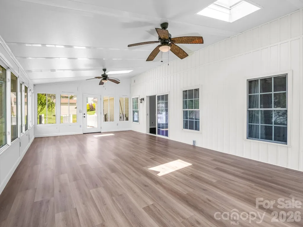 355 Hidden Meadow Drive Hendersonville NC 28792