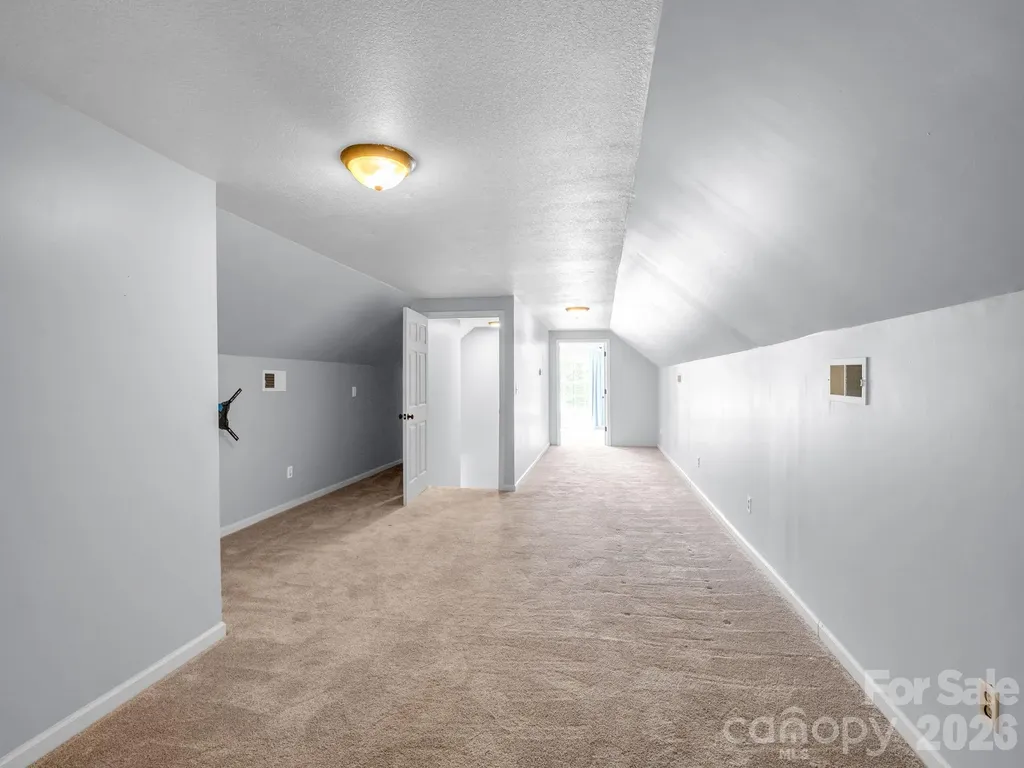 355 Hidden Meadow Drive Hendersonville NC 28792