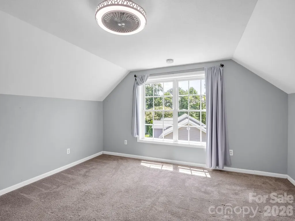 355 Hidden Meadow Drive Hendersonville NC 28792