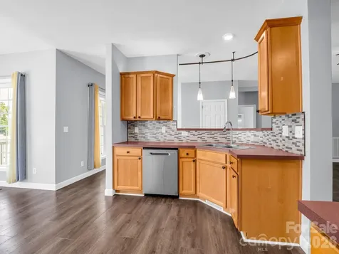 355 Hidden Meadow Drive Hendersonville NC 28792