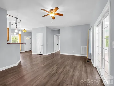 355 Hidden Meadow Drive Hendersonville NC 28792