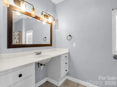 355 Hidden Meadow Drive Hendersonville NC 28792