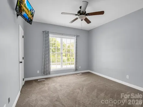 355 Hidden Meadow Drive Hendersonville NC 28792