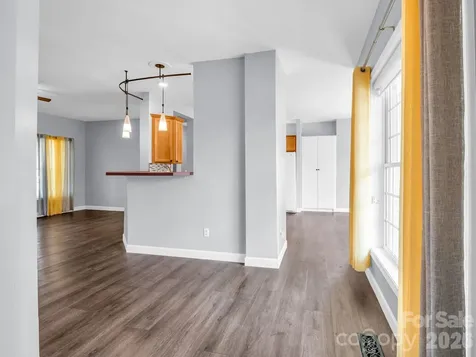 355 Hidden Meadow Drive Hendersonville NC 28792