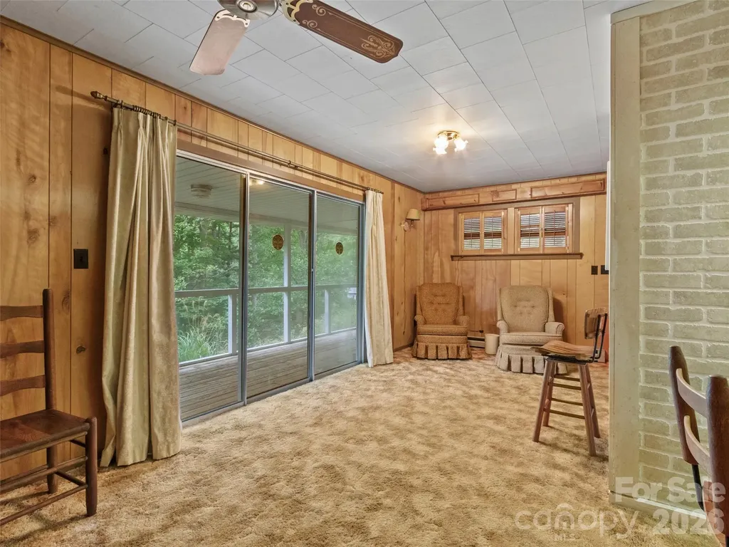 144 Florida Hill Drive Green Mountain NC 28740