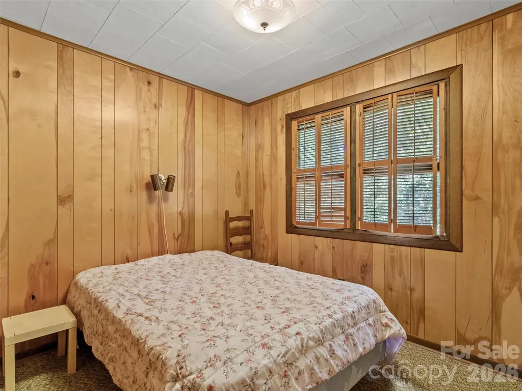 144 Florida Hill Drive Green Mountain NC 28740