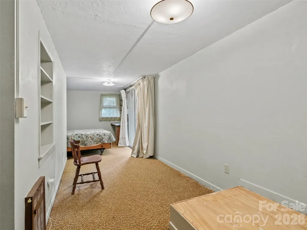 144 Florida Hill Drive Green Mountain NC 28740