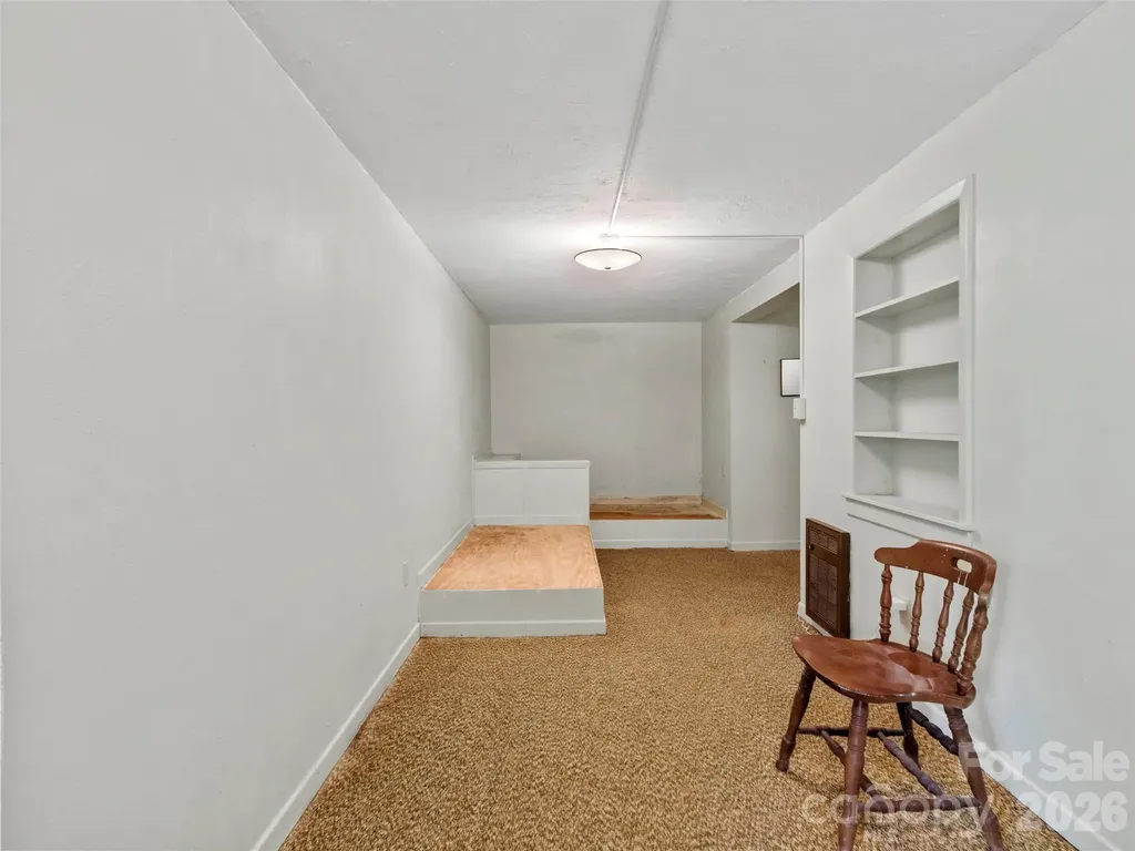 144 Florida Hill Drive Green Mountain NC 28740