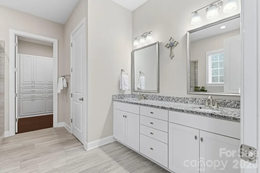 2498 Creekview Drive Waxhaw NC 28173