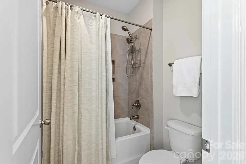 2498 Creekview Drive Waxhaw NC 28173