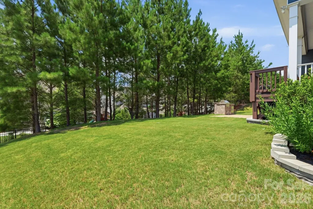 2498 Creekview Drive Waxhaw NC 28173