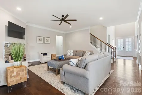 2498 Creekview Drive Waxhaw NC 28173