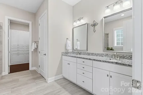 2498 Creekview Drive Waxhaw NC 28173