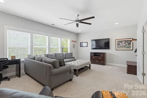 2498 Creekview Drive Waxhaw NC 28173