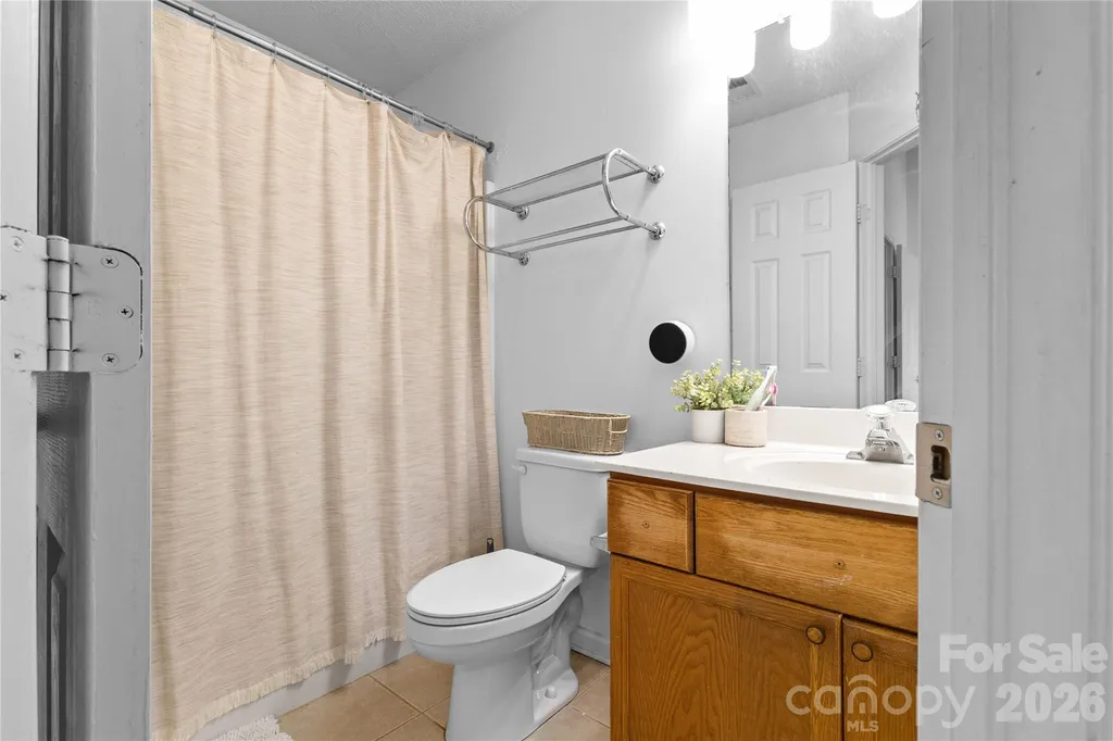 622 Emerald Cove Drive Charlotte NC 28262