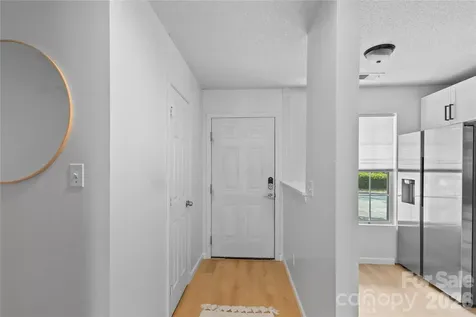 622 Emerald Cove Drive Charlotte NC 28262