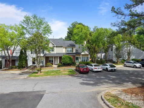 622 Emerald Cove Drive Charlotte NC 28262