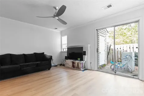 622 Emerald Cove Drive Charlotte NC 28262